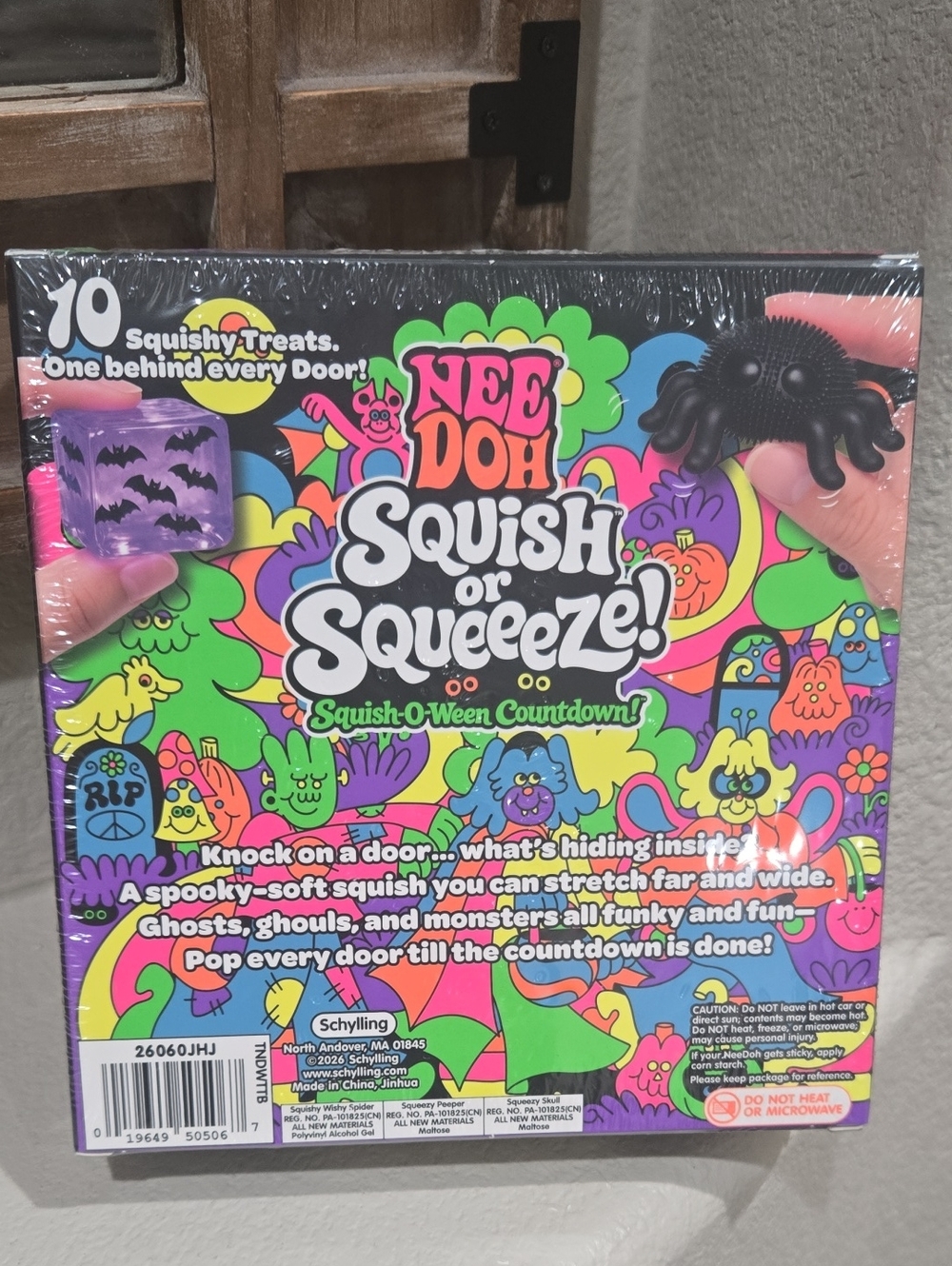 New Needoh Squish or Squeeze! Squish-O-Ween Countdown - Black Neon - Picture 2 of 2